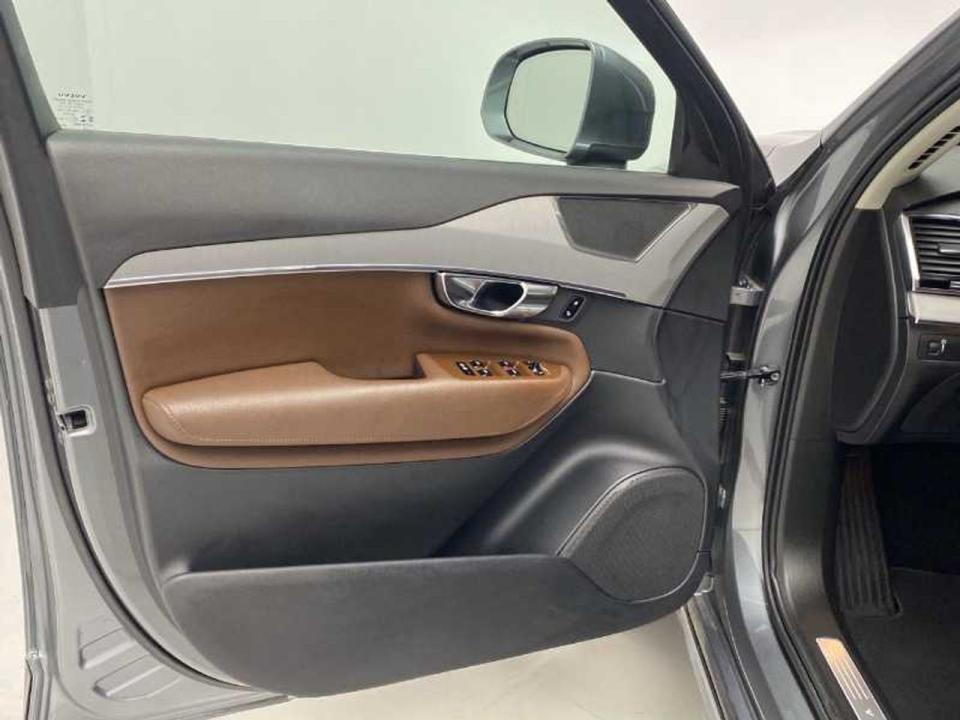 Volvo XC90 2.0 B5 D AWD Momentum Pro Auto