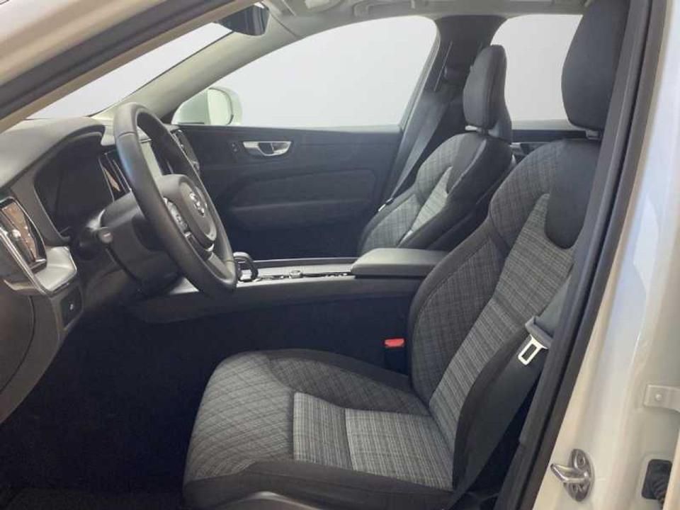 Volvo XC60 2.0 B4 D Core Auto