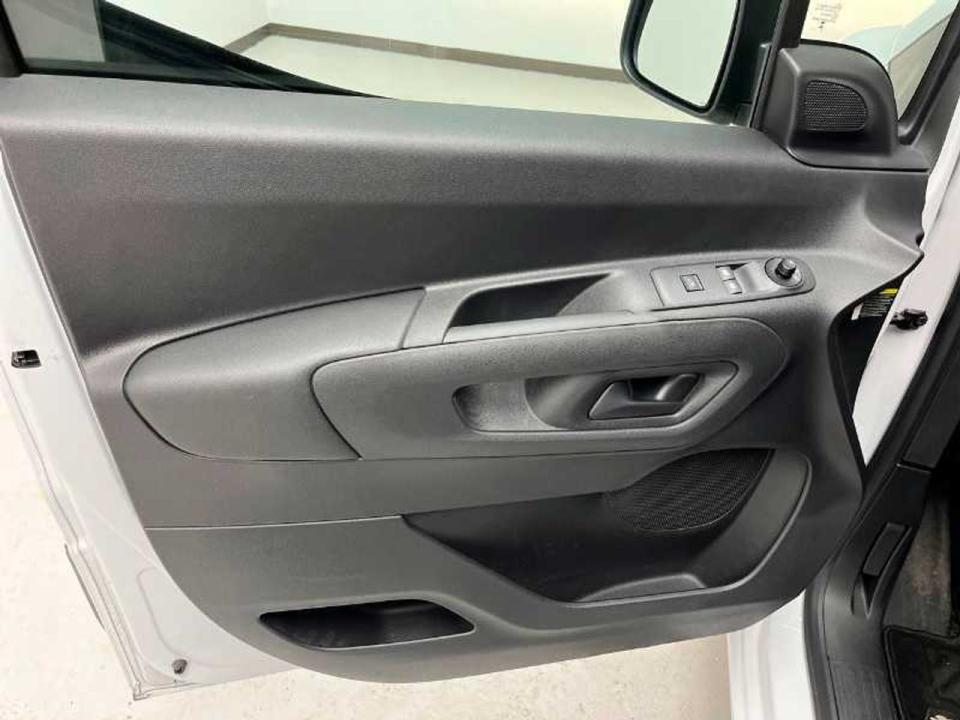Peugeot Partner e-Partner Standard 800kg