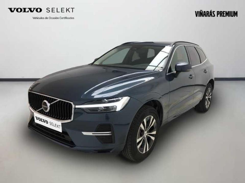 Volvo XC60 2.0 B4 D Momentum Auto