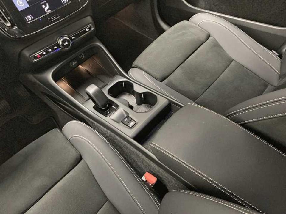 Volvo XC40 1.5 T4 Recharge PHEV Core Auto