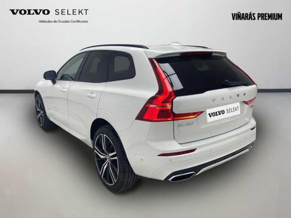 Volvo XC60 2.0 T8 AWD R-Design Auto
