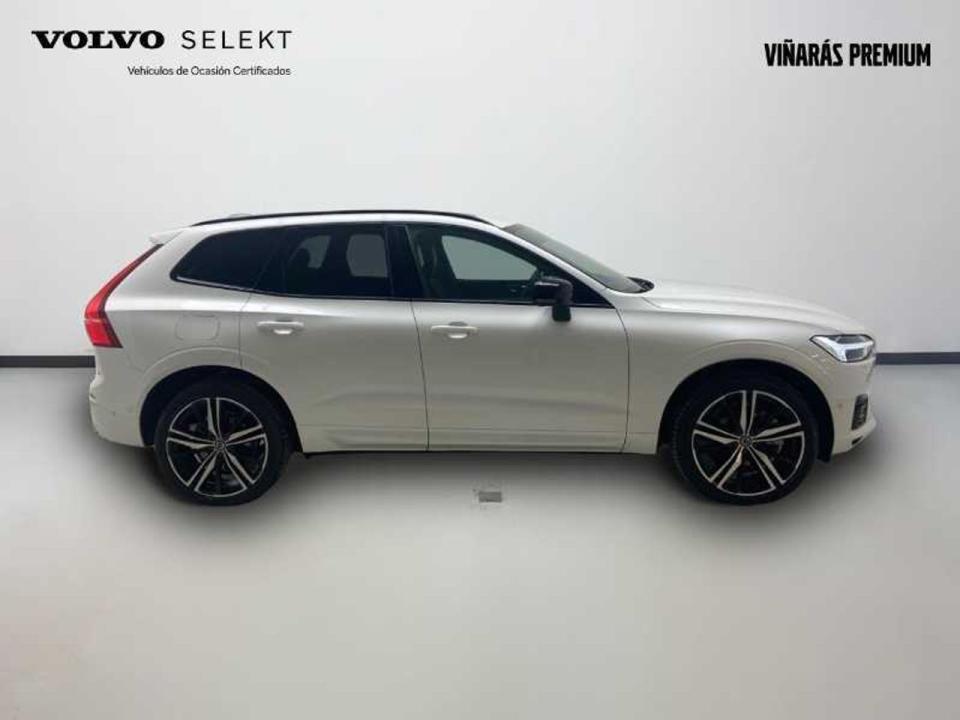 Volvo XC60 2.0 T8 AWD R-Design Auto