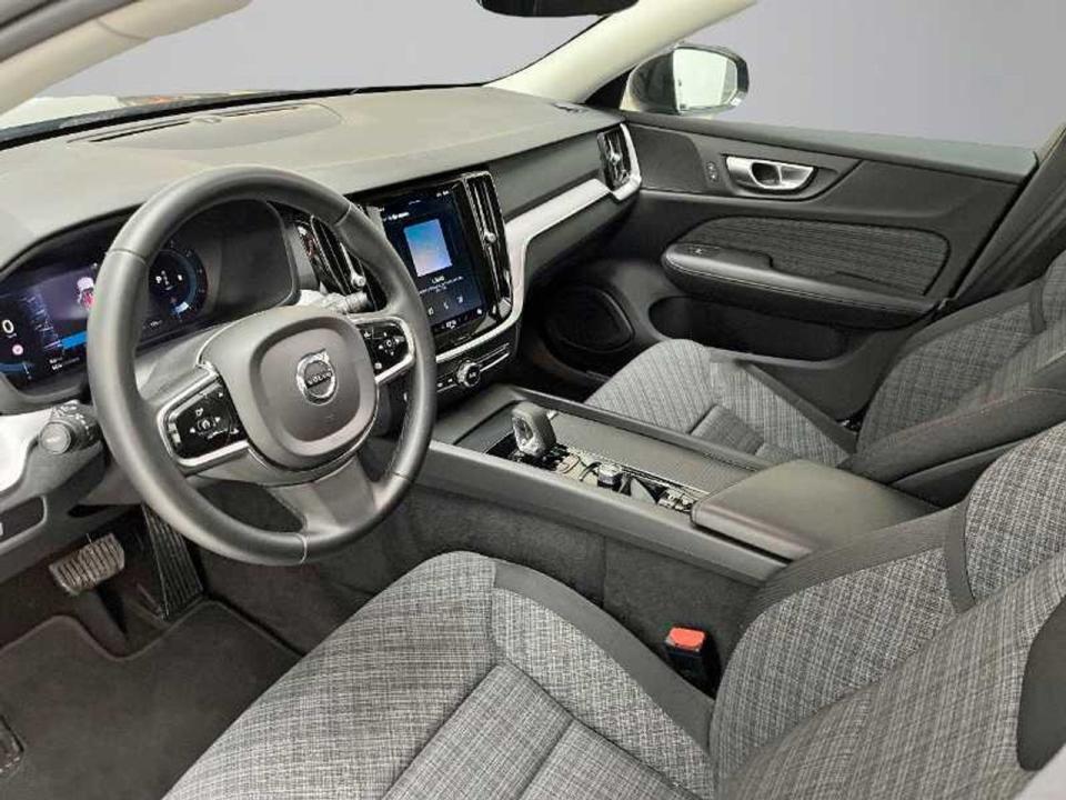 Volvo V60 Cross Country 2.0 B4 (D) AWD Cross Country Core Auto