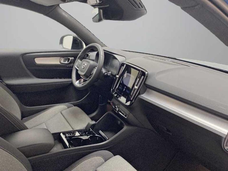 Volvo XC40 1.5 T4 Recharge PHEV Plus Dark Auto