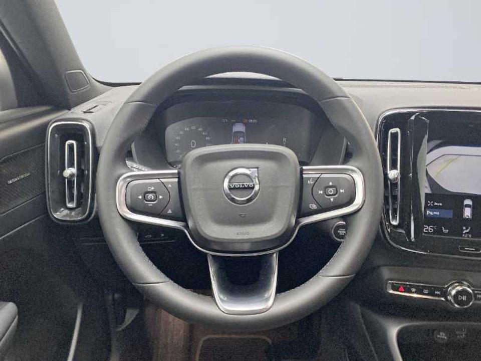 Volvo XC40 1.5 T4 Recharge PHEV Plus Dark Auto