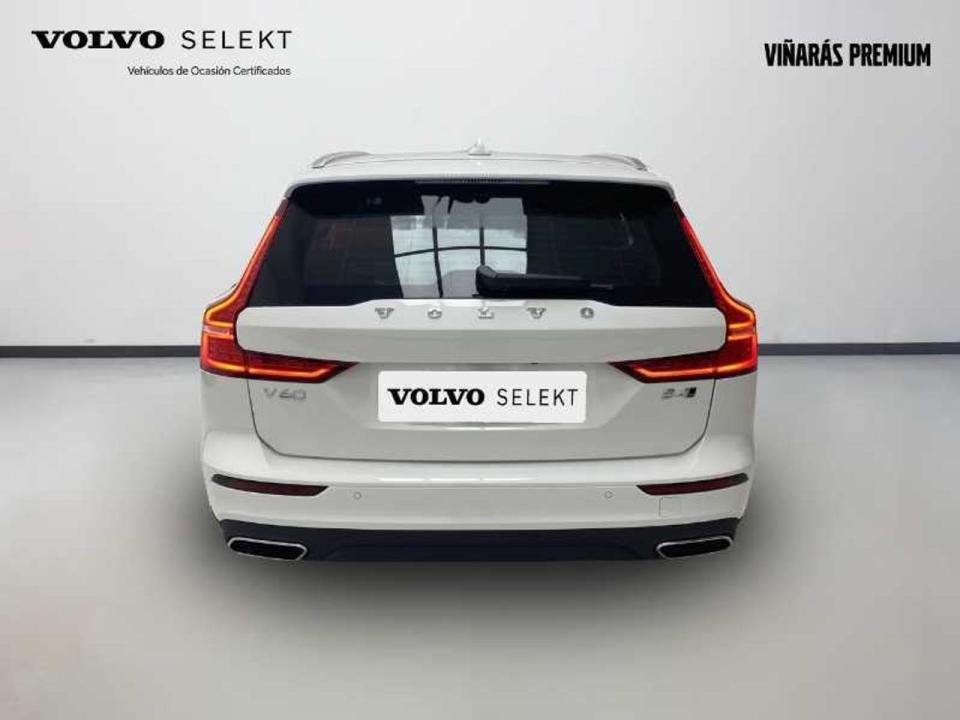 Volvo V60 Cross Country 2.0 B4 (D) AWD Cross Country AUTO