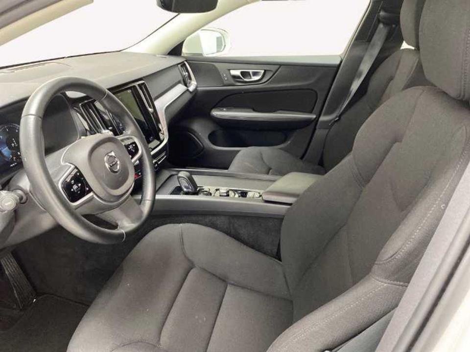 Volvo V60 Cross Country 2.0 B4 (D) AWD Cross Country AUTO