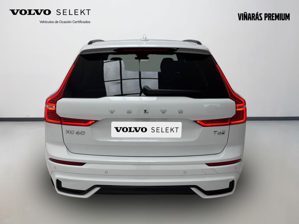 Volvo XC60 2.0 T6 AWD Recharge Ultra Dark Auto