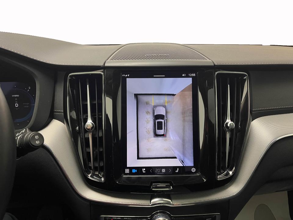 Volvo XC60 2.0 T6 AWD Recharge Ultra Dark Auto