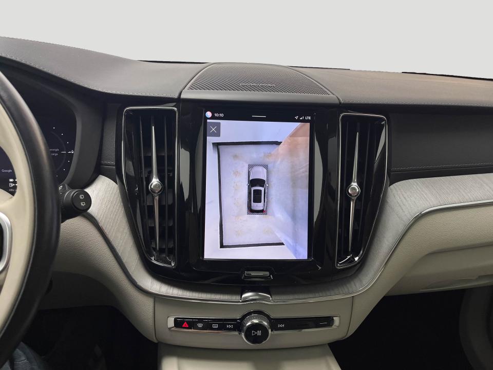 Volvo XC60 2.0 T6 AWD Recharge Ultra Dark Auto