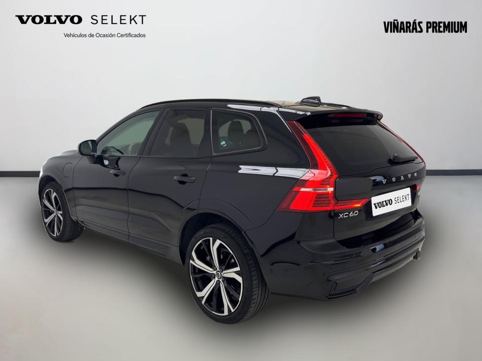 Volvo XC60 2.0 T6 AWD Recharge Ultra Dark Auto