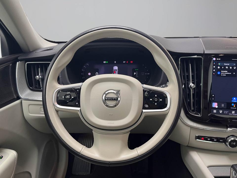Volvo XC60 2.0 T6 AWD Recharge Ultra Dark Auto