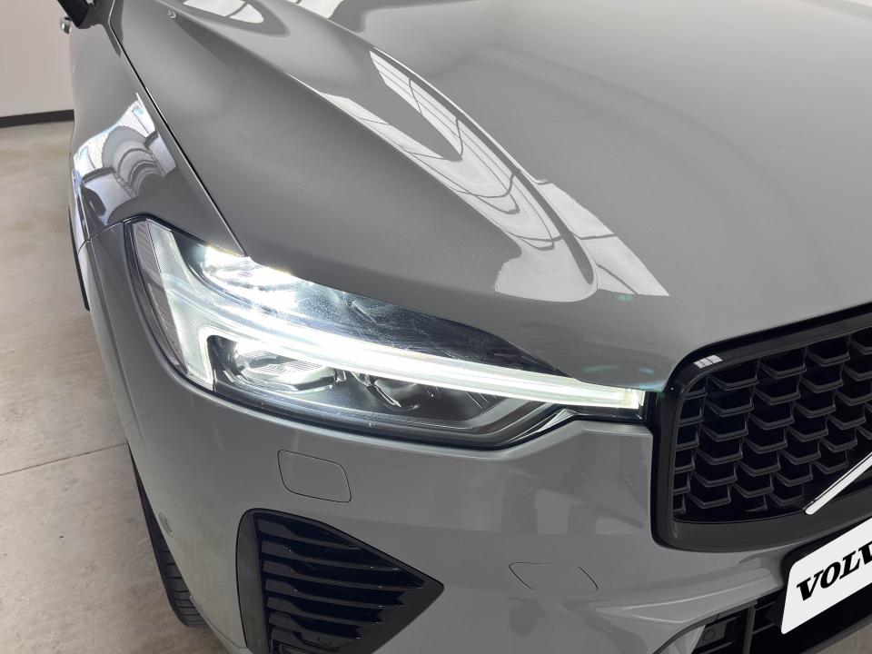 Volvo XC60 2.0 T6 AWD Recharge Ultra Dark Auto