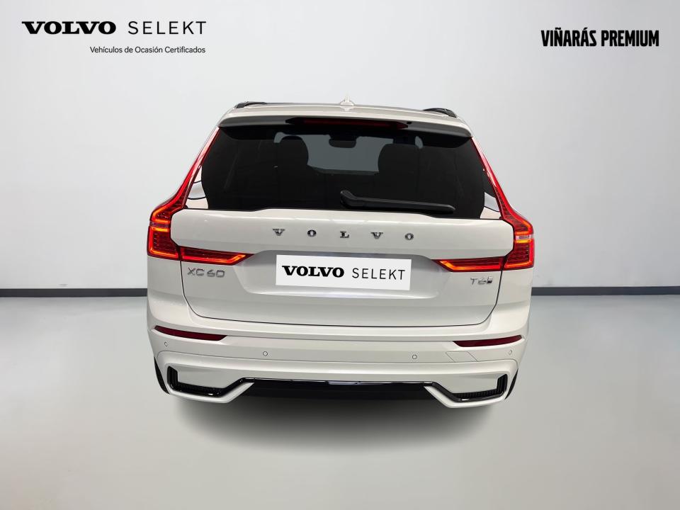 Volvo XC60 2.0 T6 AWD Recharge Ultra Dark Auto