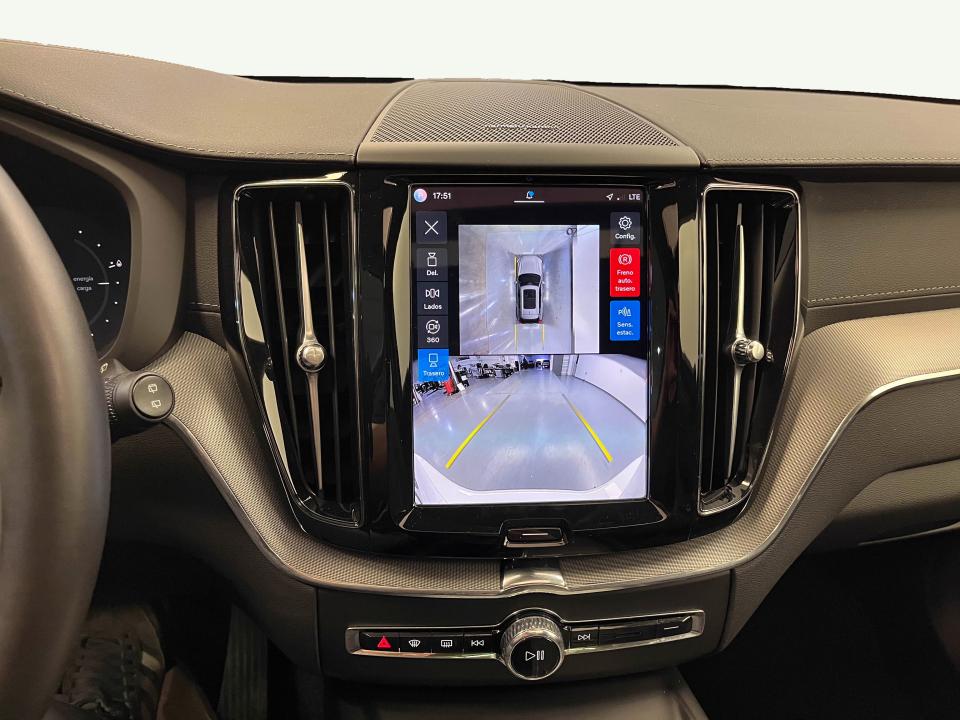 Volvo XC60 2.0 T6 AWD Recharge Ultra Dark Auto