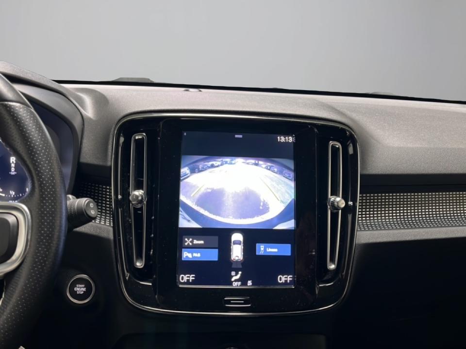 Volvo XC40 2.0 D3 R-Design Auto