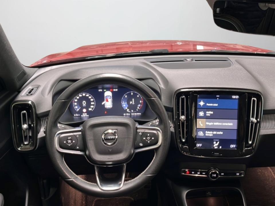 Volvo XC40 2.0 D3 R-Design Auto