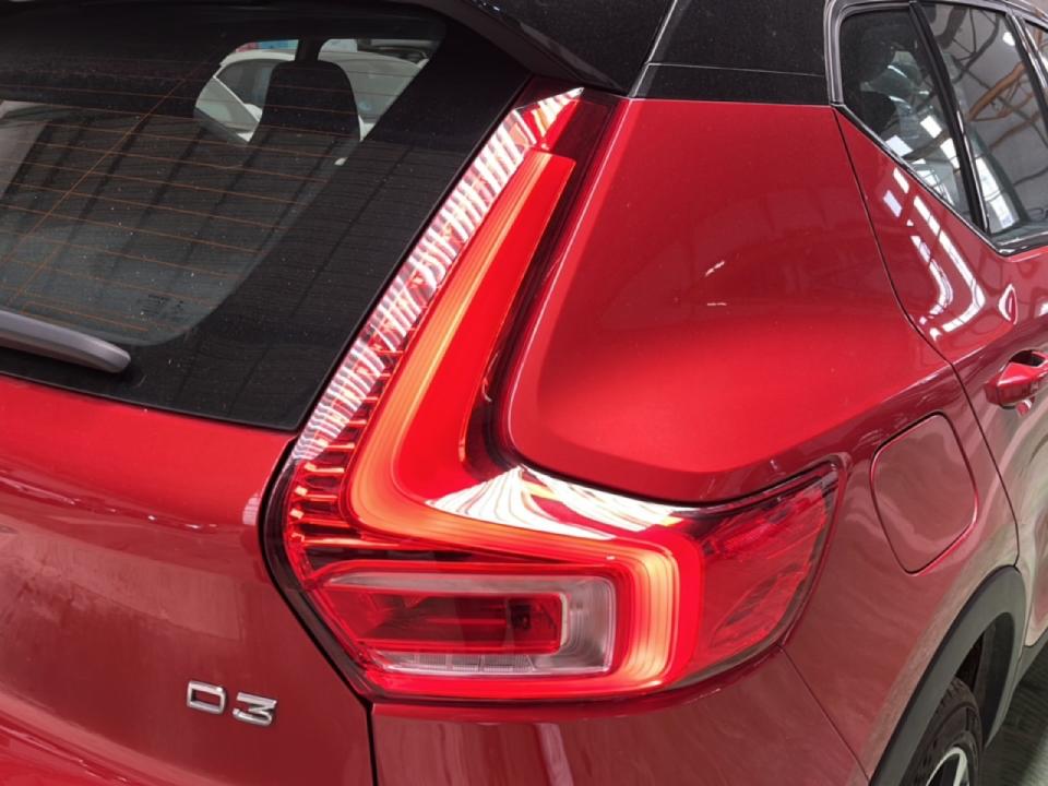 Volvo XC40 2.0 D3 R-Design Auto