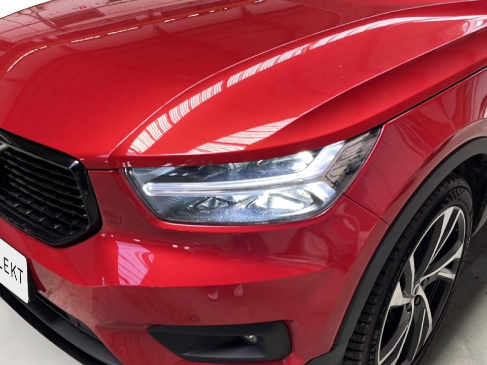 Volvo XC40 2.0 D3 R-Design Auto