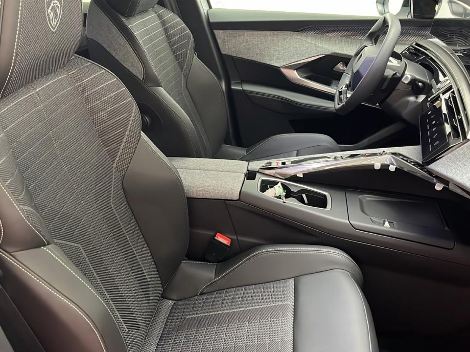 Peugeot 3008 Hybrid 1.2 107KW GT eDCS6