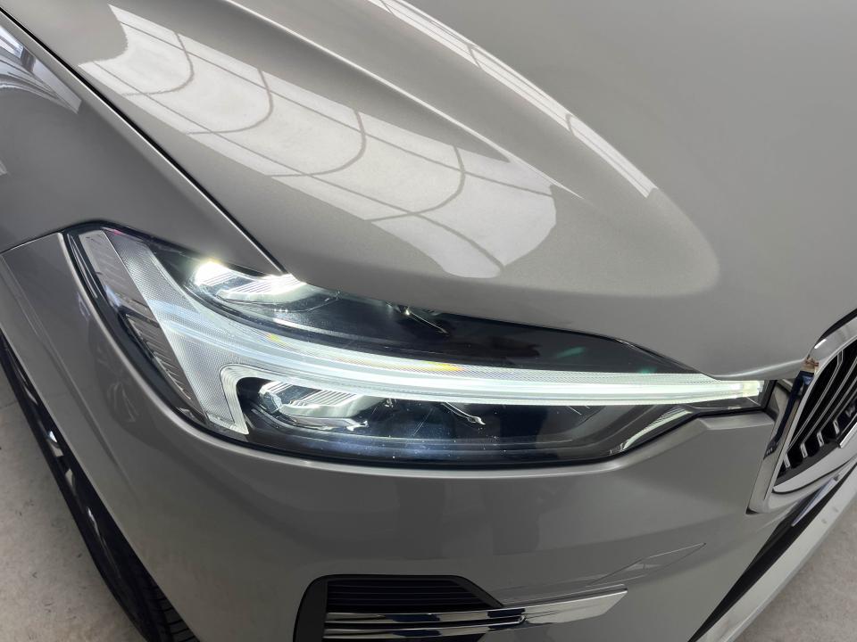Volvo XC60 2.0 T6 AWD Recharge Core Auto