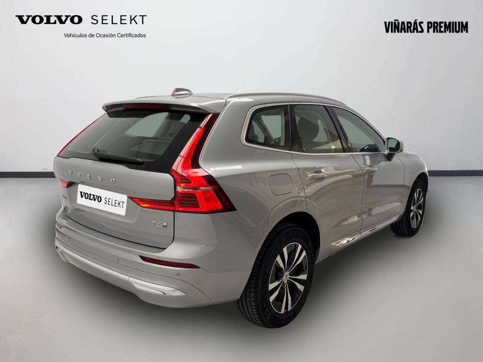 Volvo XC60 2.0 T6 AWD Recharge Core Auto