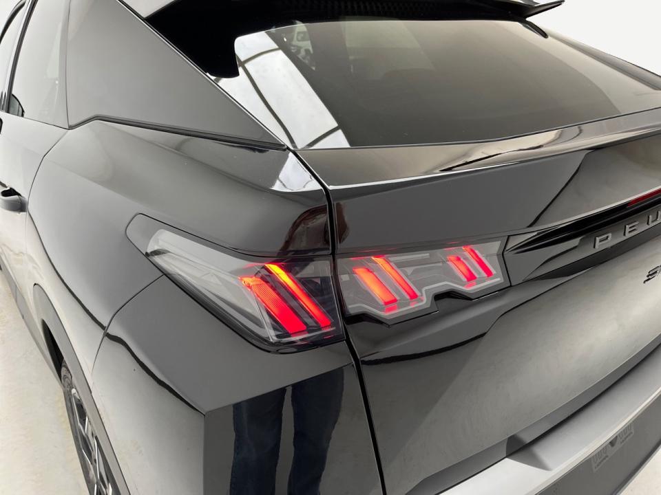 Peugeot 3008 Hybrid 1.2 100KW Allure eDCS6