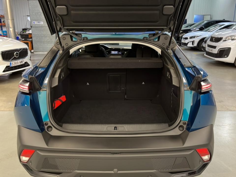 Peugeot 408 408 Allure HYBRID 145 eDCS6