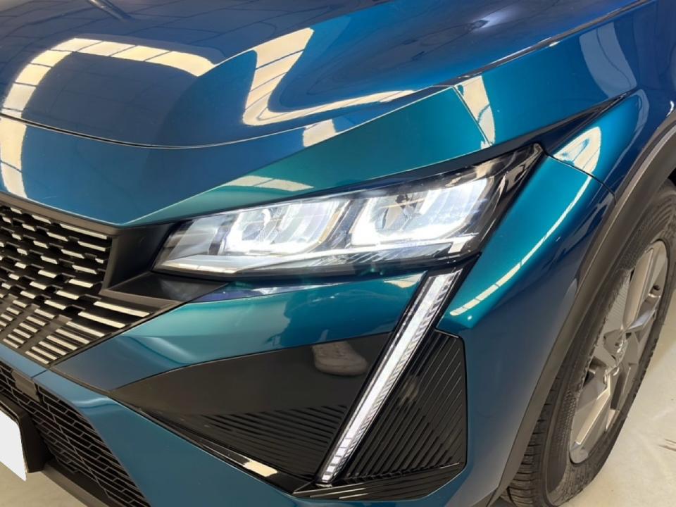 Peugeot 408 408 Allure HYBRID 145 eDCS6