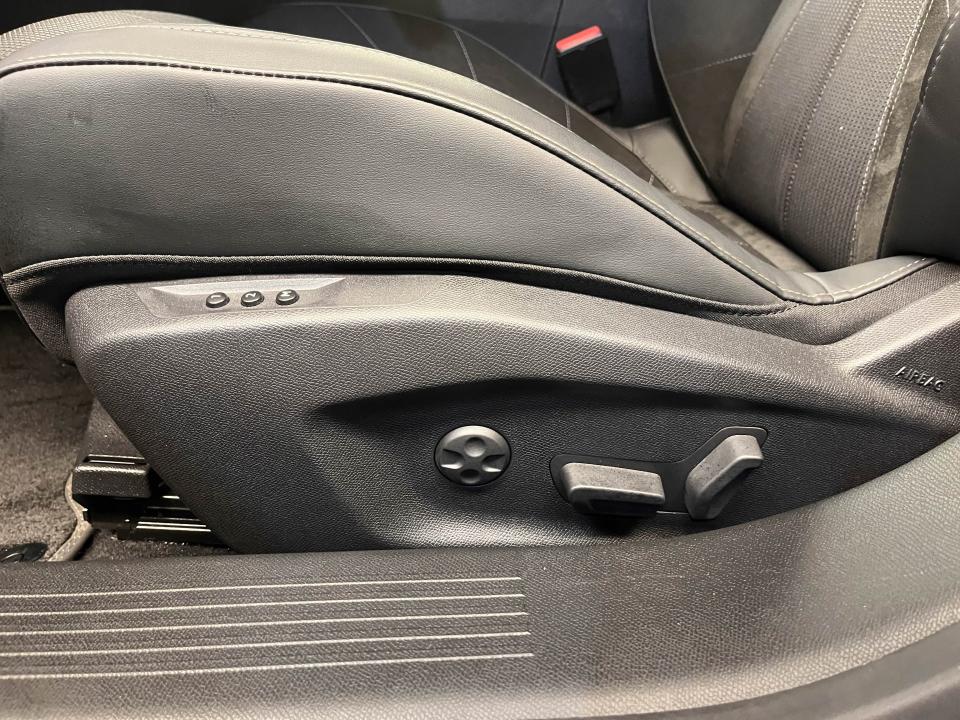 DS DS 4 Hybrid Étoile Alcantara@