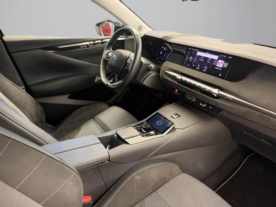 DS DS 4 Hybrid Étoile Alcantara@