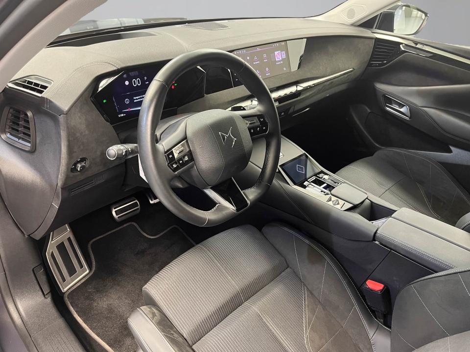 DS DS 4 Hybrid Étoile Alcantara@