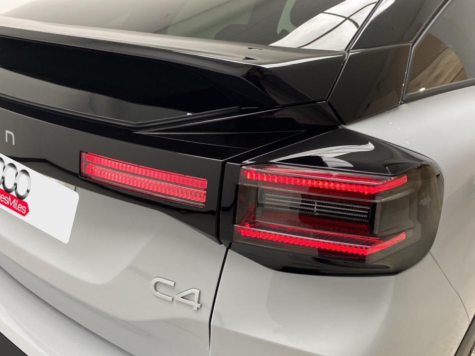 Citroen C4 Hybrid 145 ë-DCS6 Max