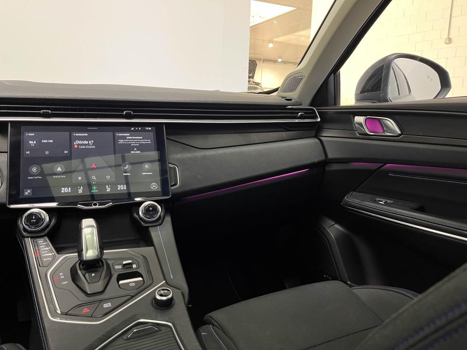 Lynk & Co 01 1.5 PHEV