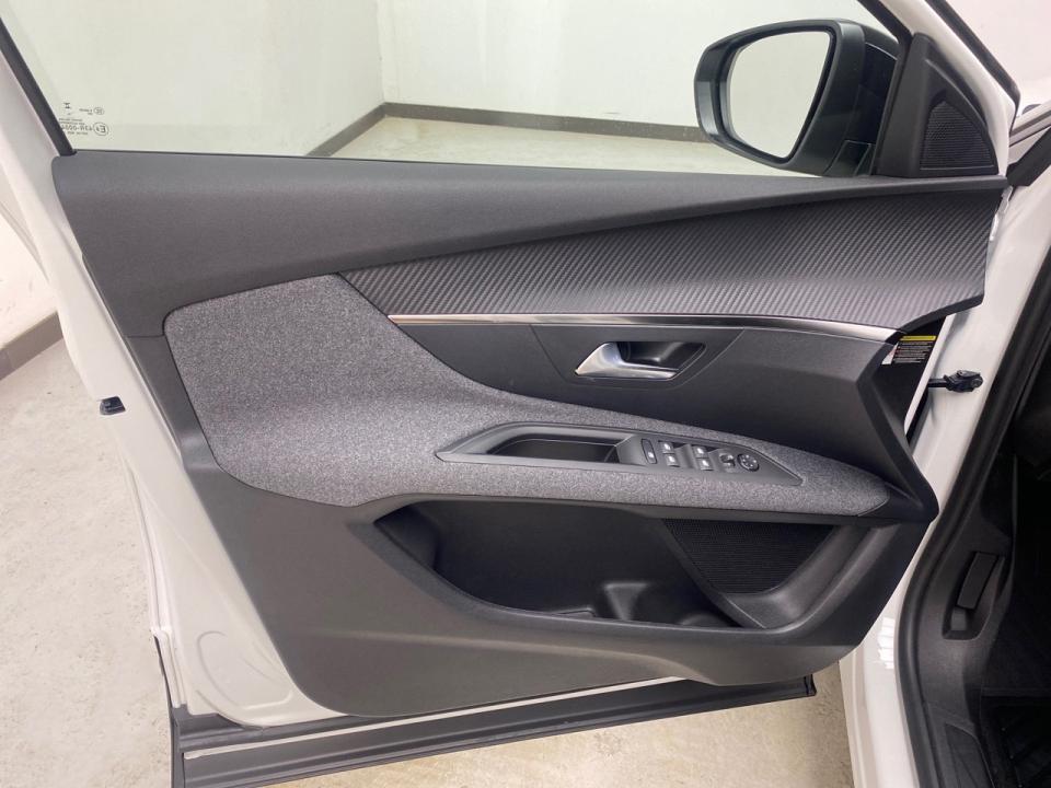 Peugeot 3008 1.5 BlueHDi 96kW Active Pack EAT8