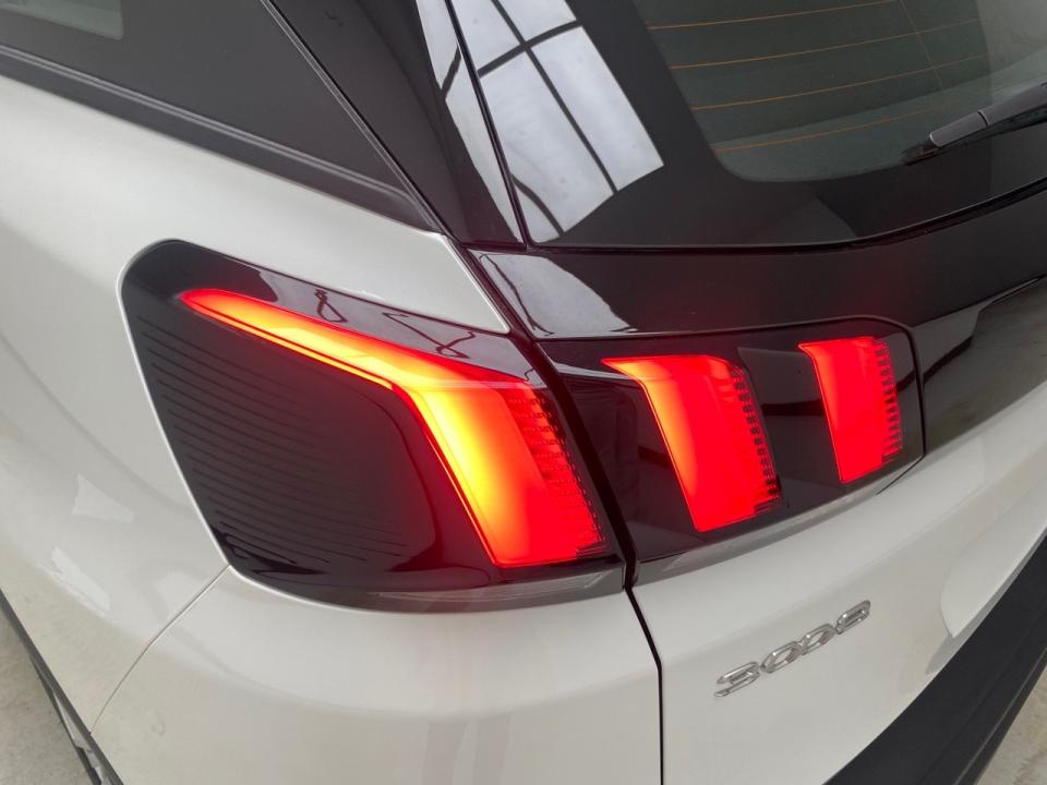 Peugeot 3008 1.5 BlueHDi 96kW Active Pack EAT8