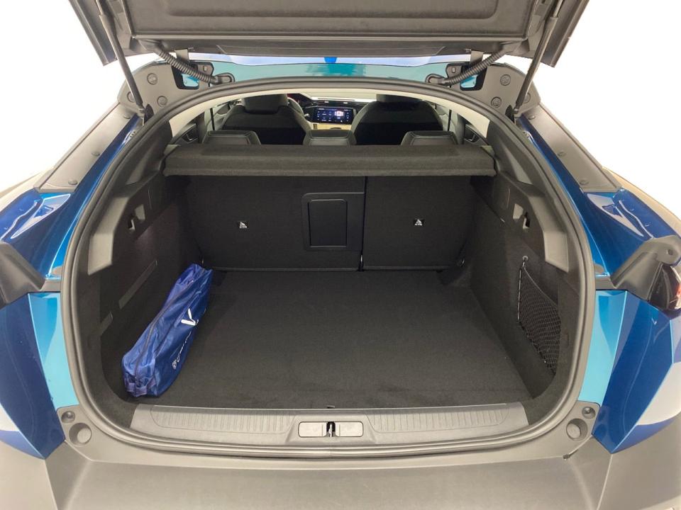 Peugeot 408 408 Allure HYBRID 145 eDCS6