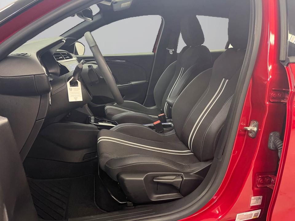 Opel Corsa 1.2T XHLHybrid 81kW GS eDCT
