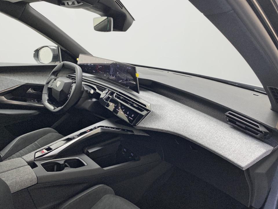 Peugeot 3008 Hybrid 1.2 107KW GT eDCS6