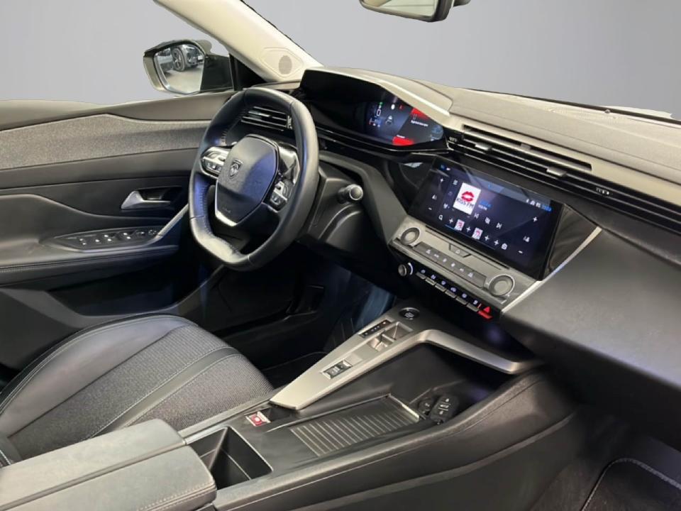 Peugeot 408 408 Allure HYBRID 145 eDCS6