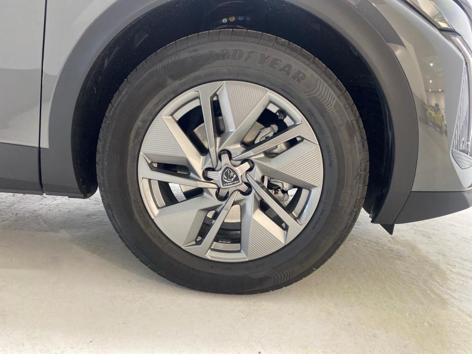 Peugeot 408 408 Allure HYBRID 145 eDCS6