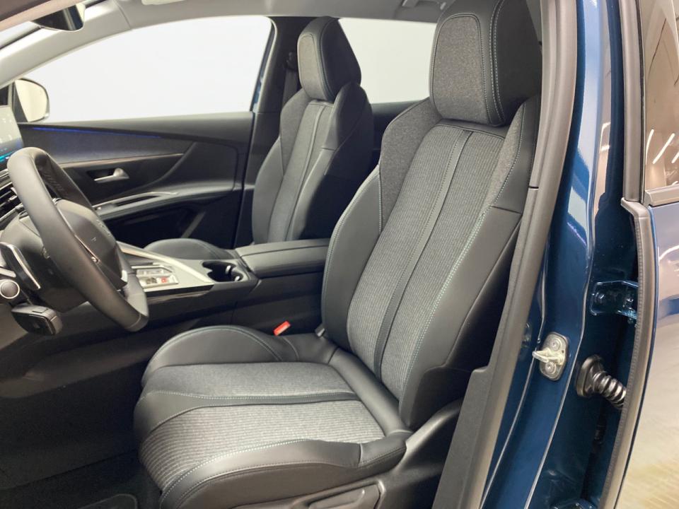 Peugeot 3008 Plug-in Hybrid 180 e-EAT8 Allure Pack