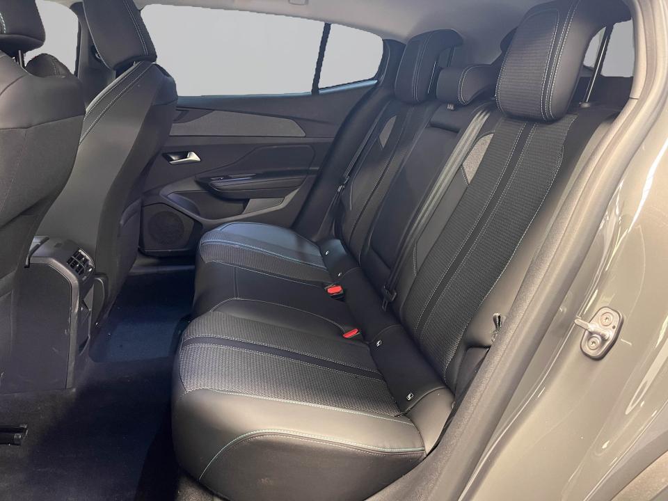 Peugeot 408 408 Allure PHEV 180 e-EAT8