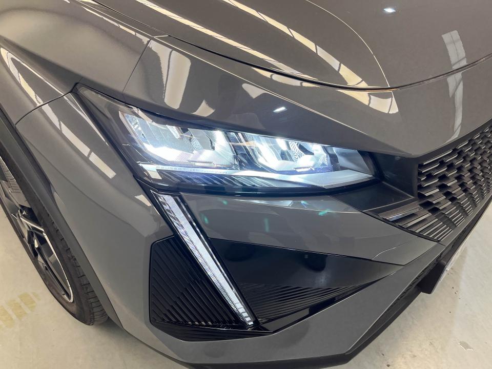 Peugeot 408 408 Allure PHEV 180 e-EAT8