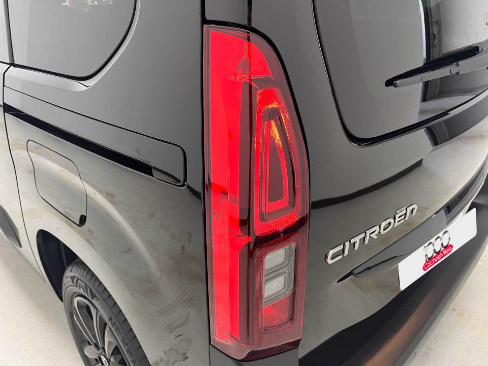 Citroen Berlingo Talla M BlueHDi 100 S&S 6v PLUS M1 B2 Pack Safety de serie