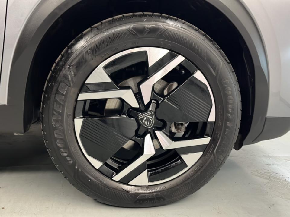 Peugeot 2008 Allure Pack Puretech 130 S&S EAT8