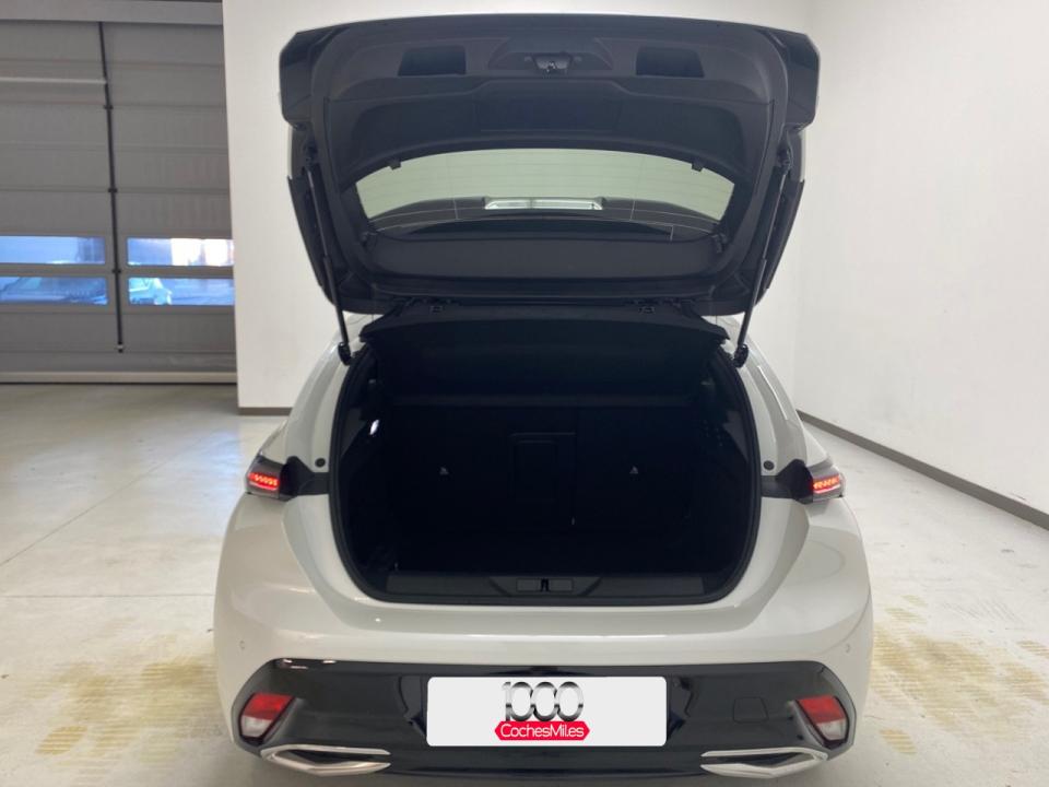 Peugeot 308 5P Allure BlueHDi 130 S&S EAT8