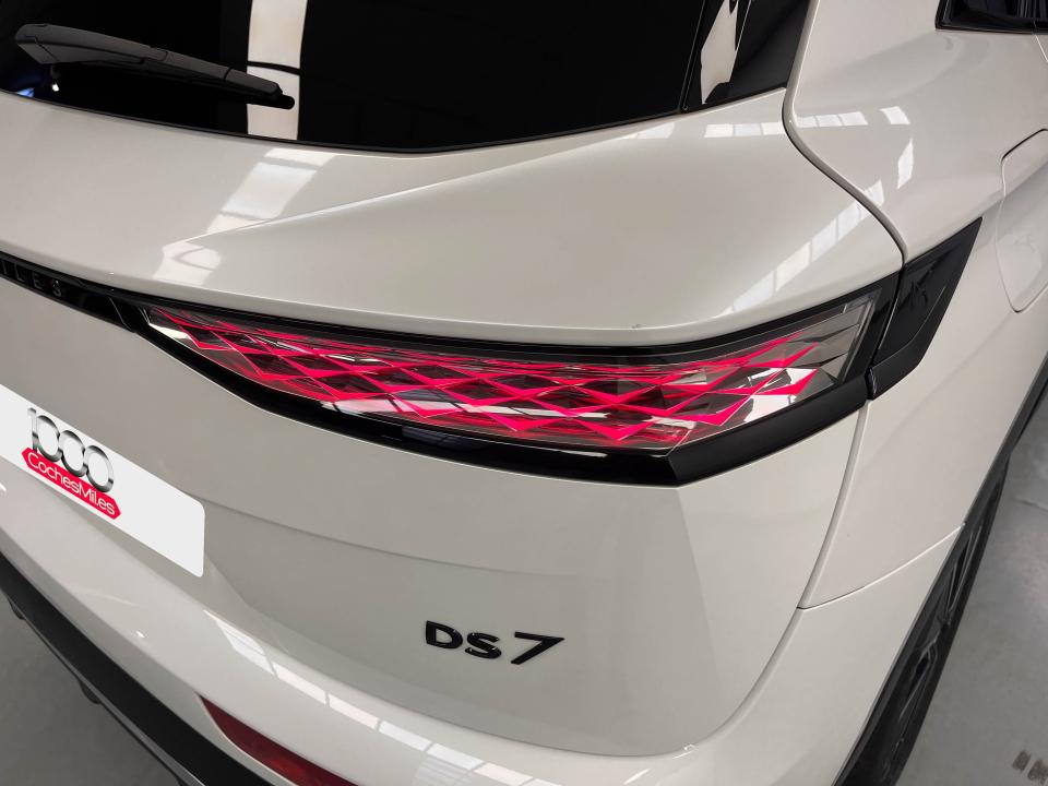 DS DS 7 BlueHDi 130 Automático PERF LINE +