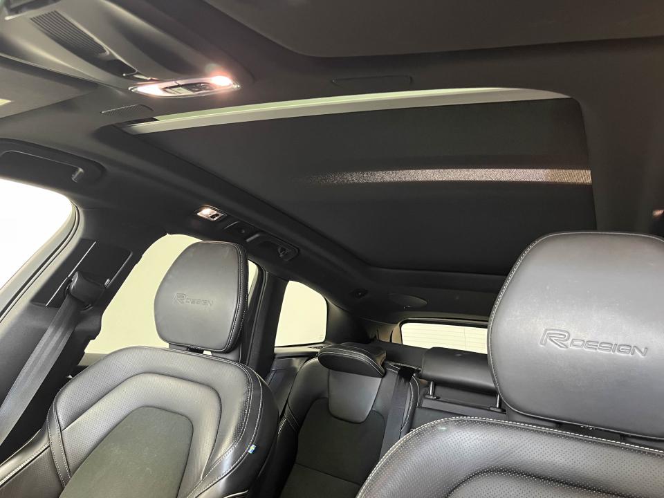 Volvo XC60 2.0 T8 AWD R-Design Auto
